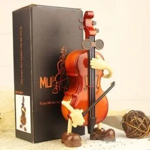 Музыкальная шкатулка заводная Виолончель. Материал - АБС пластик. Размер 10 х6,5 х21 см.