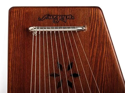 Мозеръ GWS-121W Гусли 12 струн 2-х камерные, цвет орех.