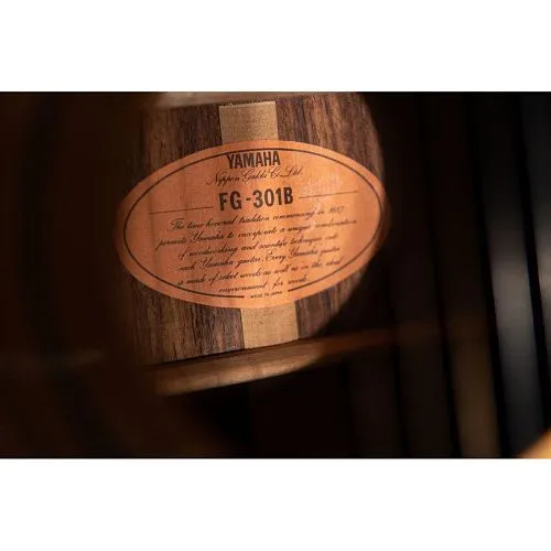 Yamaha FG301B Акустическая гитара (Б/У).